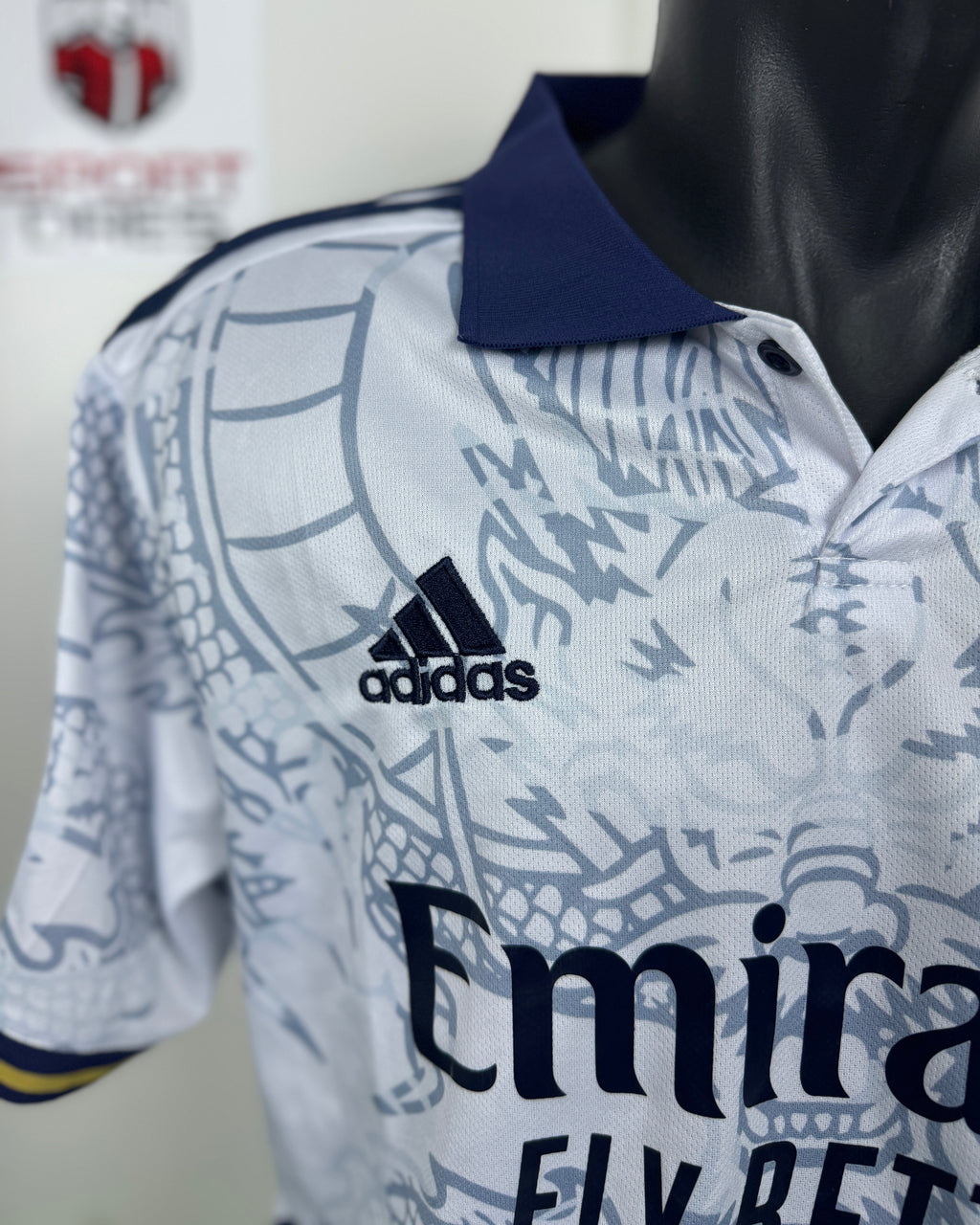 Real Madrid "Dragon Blanco" Special Edition Jersey