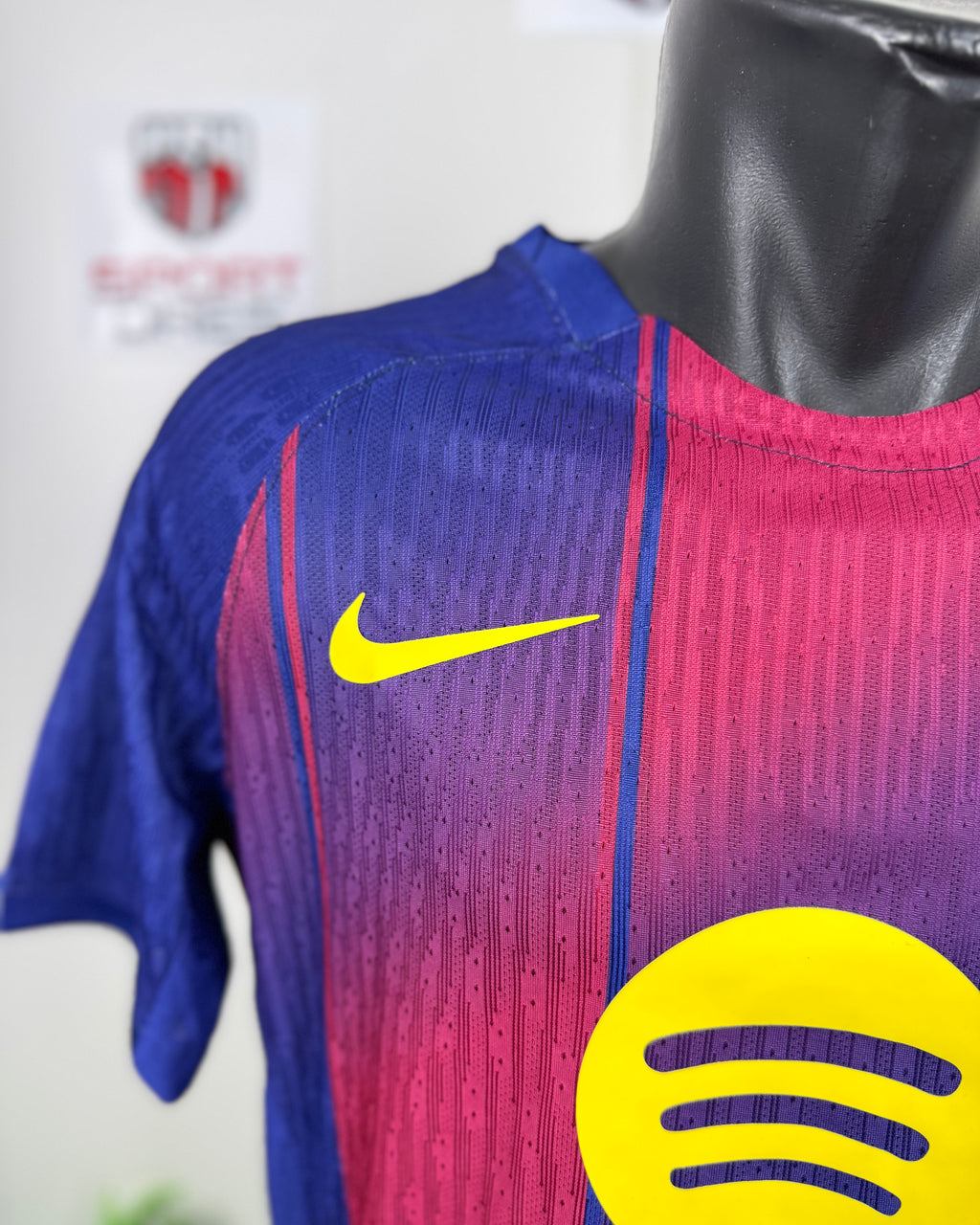 Barcelona "Lamine Yamal 10" Home Jersey 2025/2026
