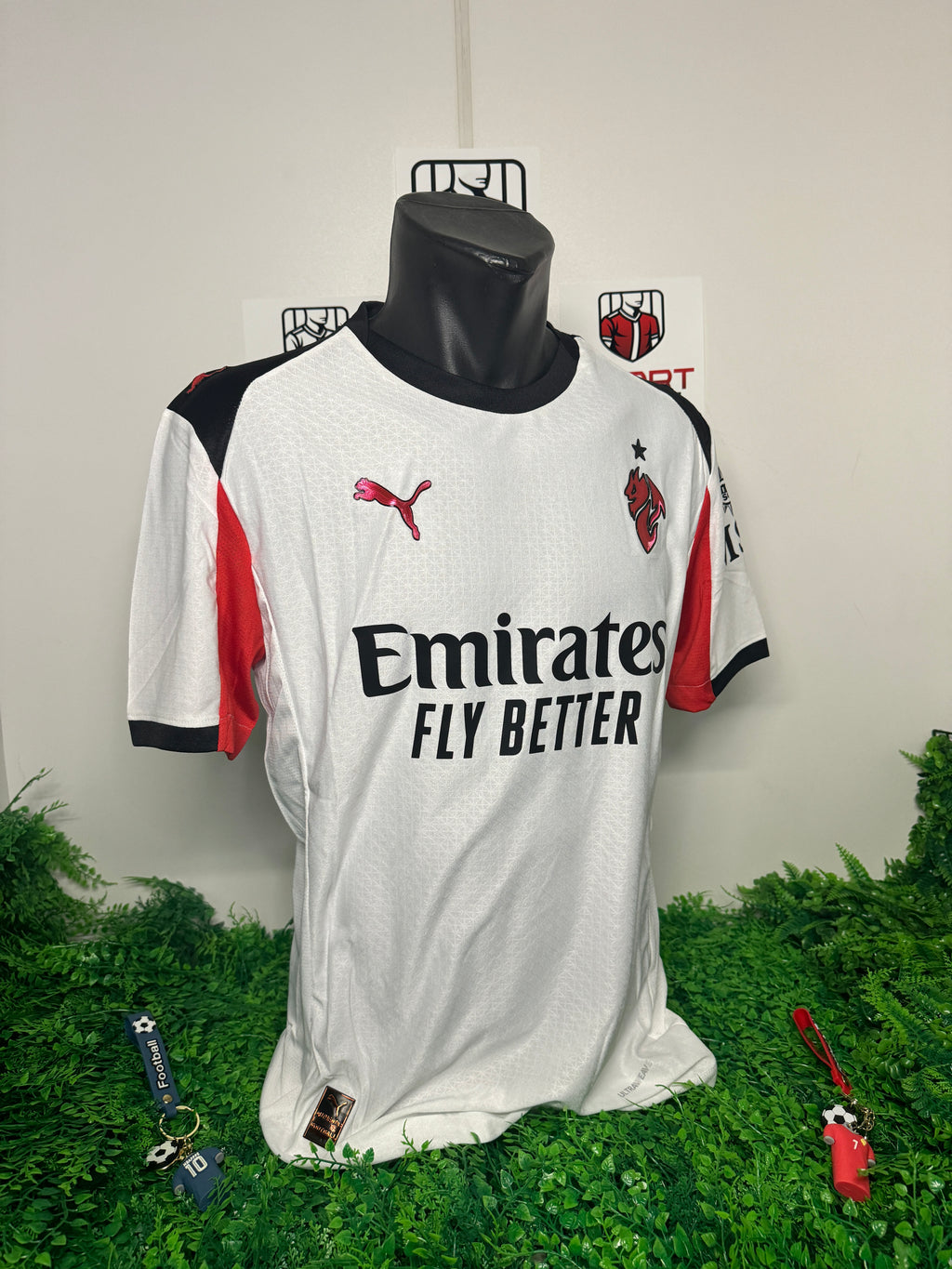 AC Milan “Modrić 14” Away Jersey 2025/2026