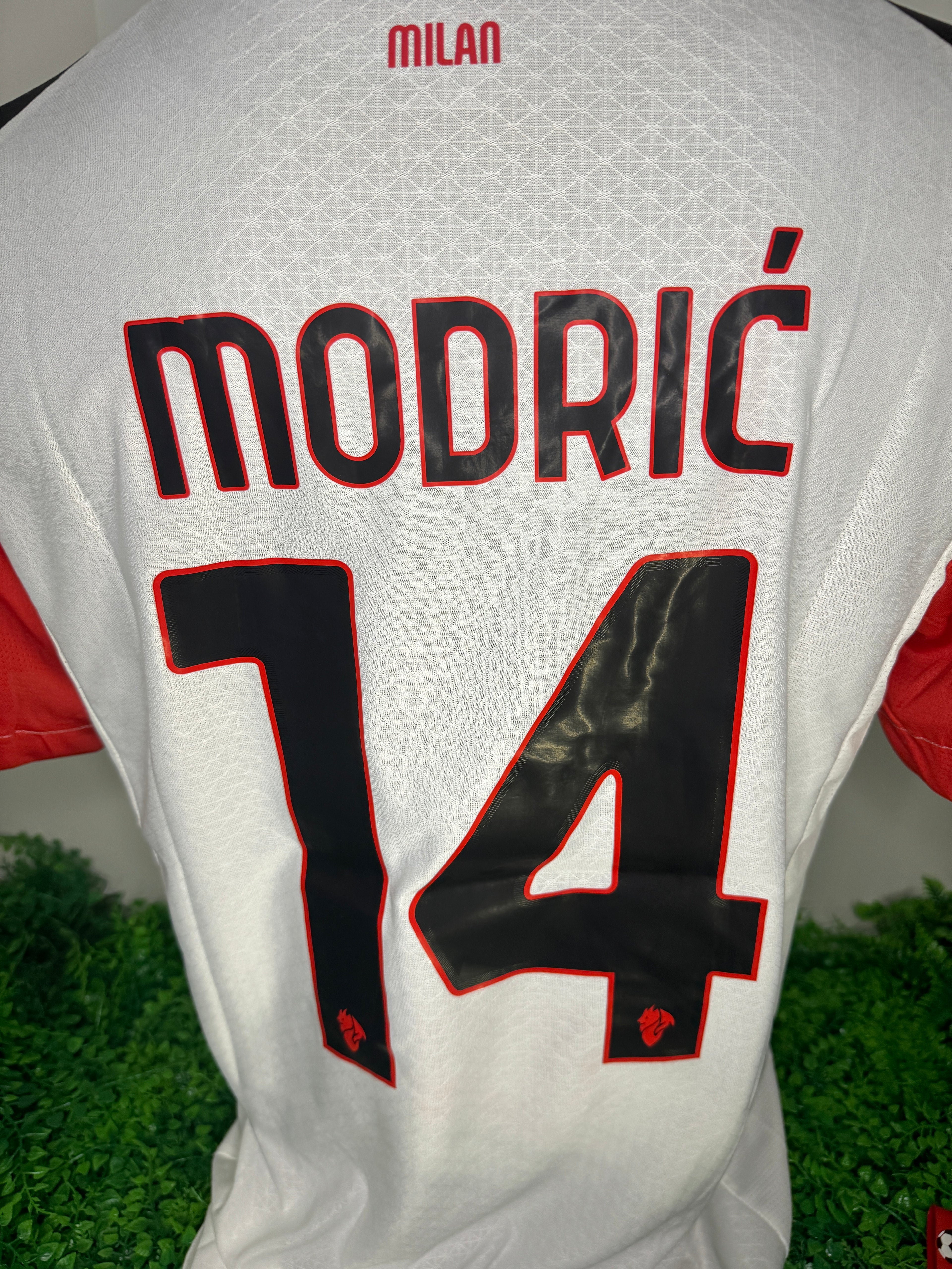 AC Milan “Modrić 14” Away Jersey 2025/2026