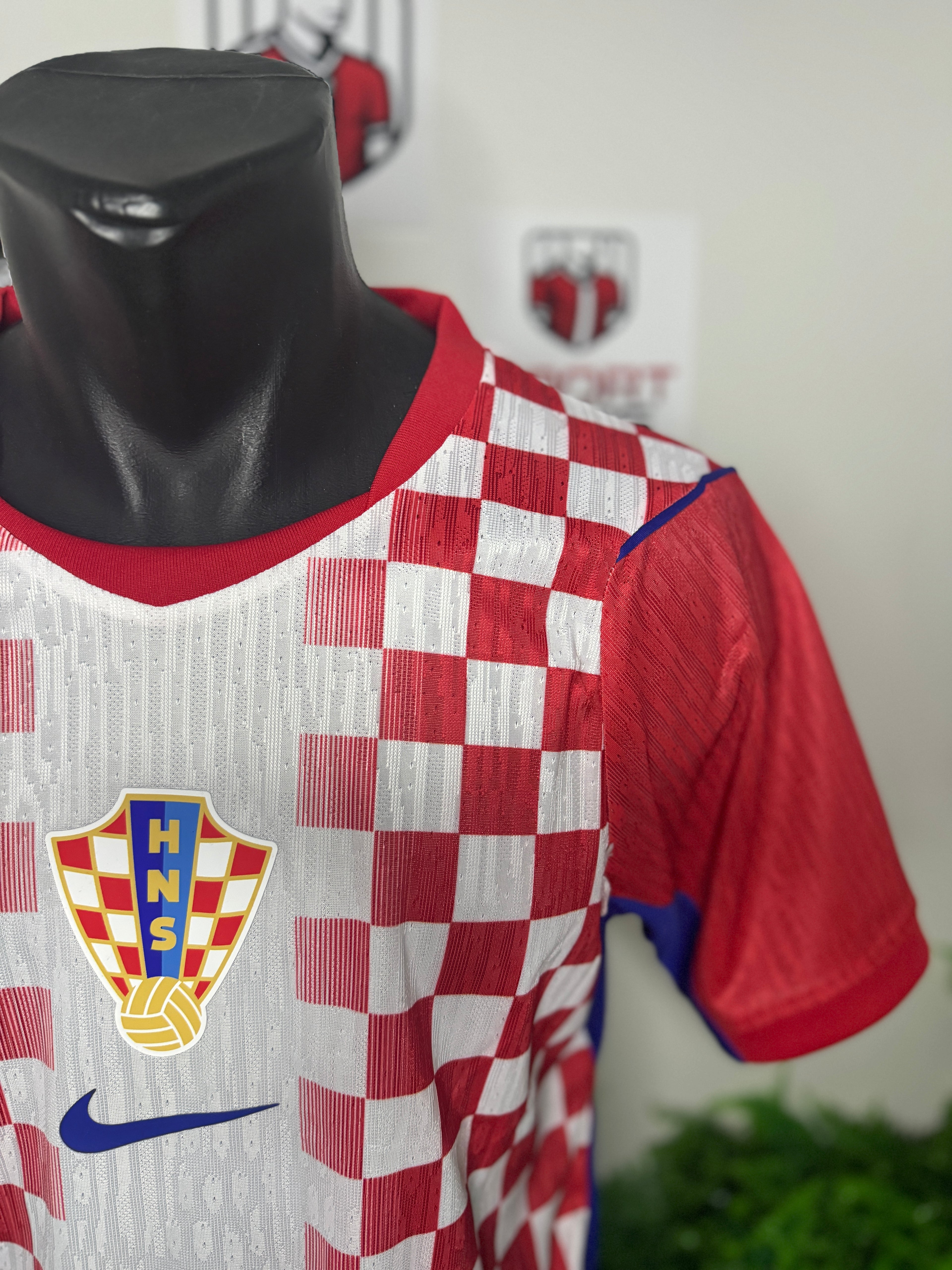 Croatia "Gvardiol 4" Home fan Jersey
