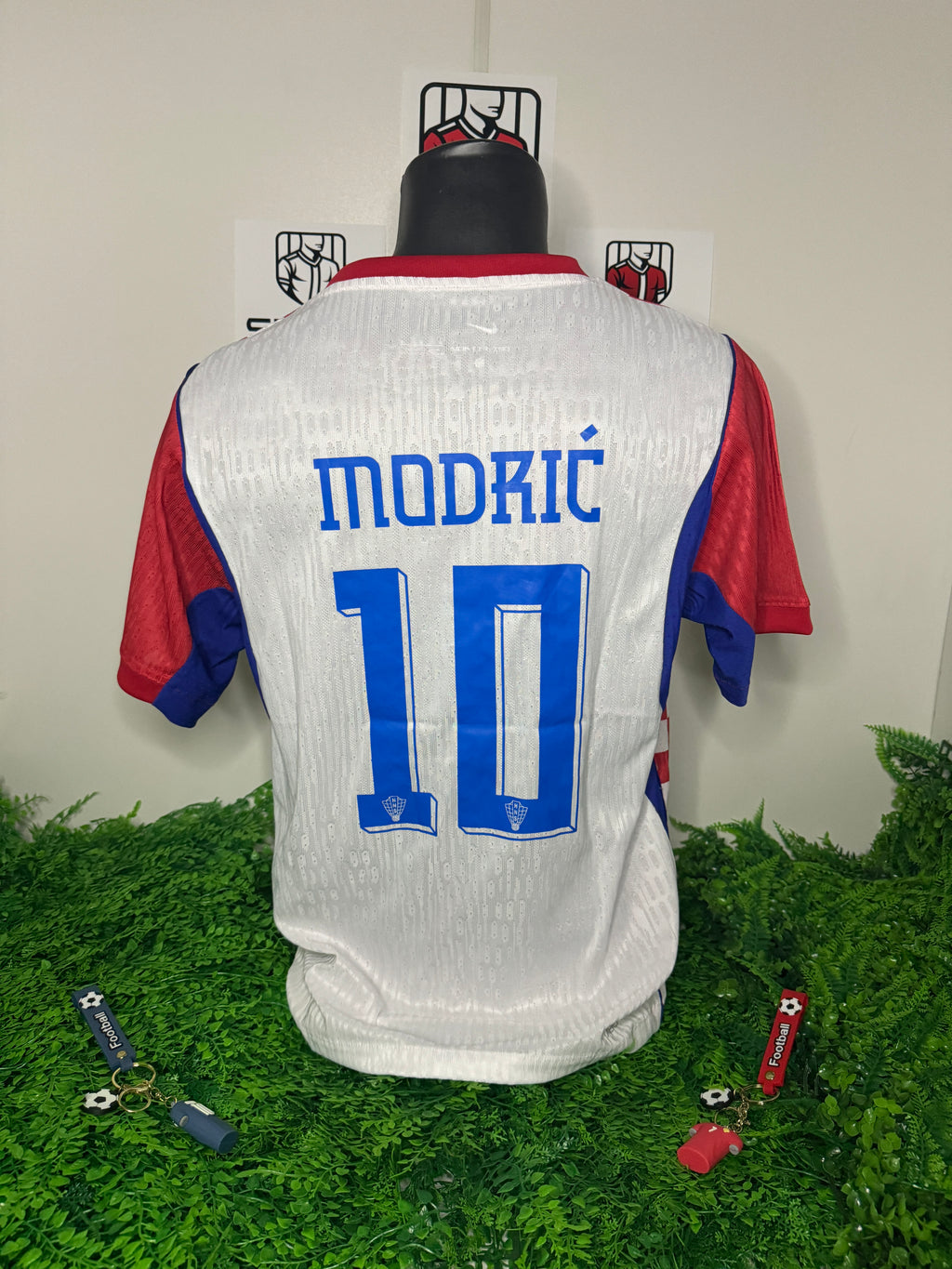 Croatia "Modrić 10" Home fan Jersey